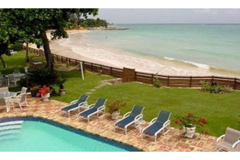 Old World Villa on the Caribbean Sea Jamaica, St. Ann, Old Fort Bay