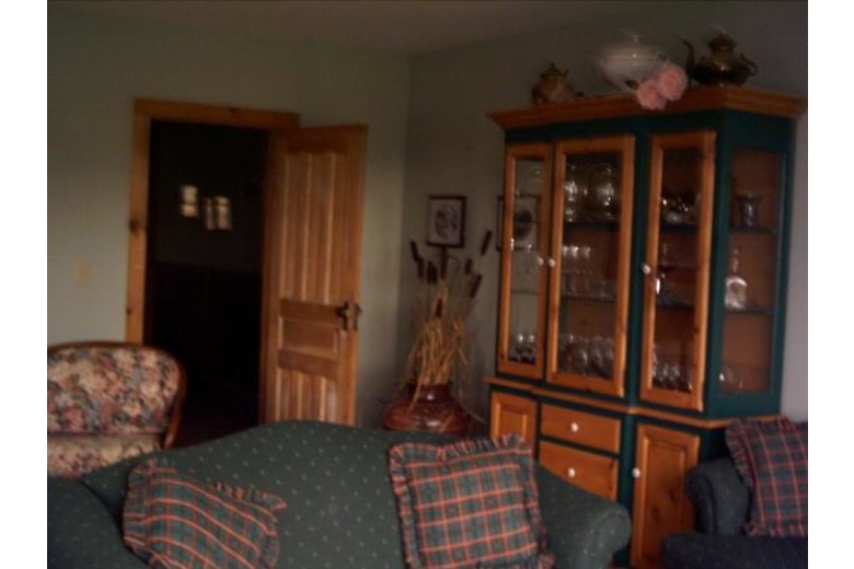 Clear Lake Cottage With Picturesque Resting Places Canada, Ontario