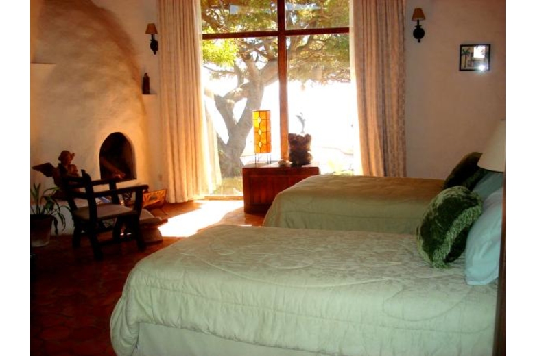 Casa De Los Siete Patios Spectacular Oceanfront Multimillion Dollar