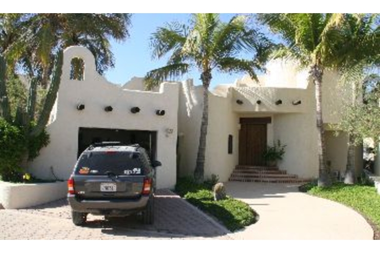 Beachfront Surf House at Zippers Surf Break Mexico, Baja California